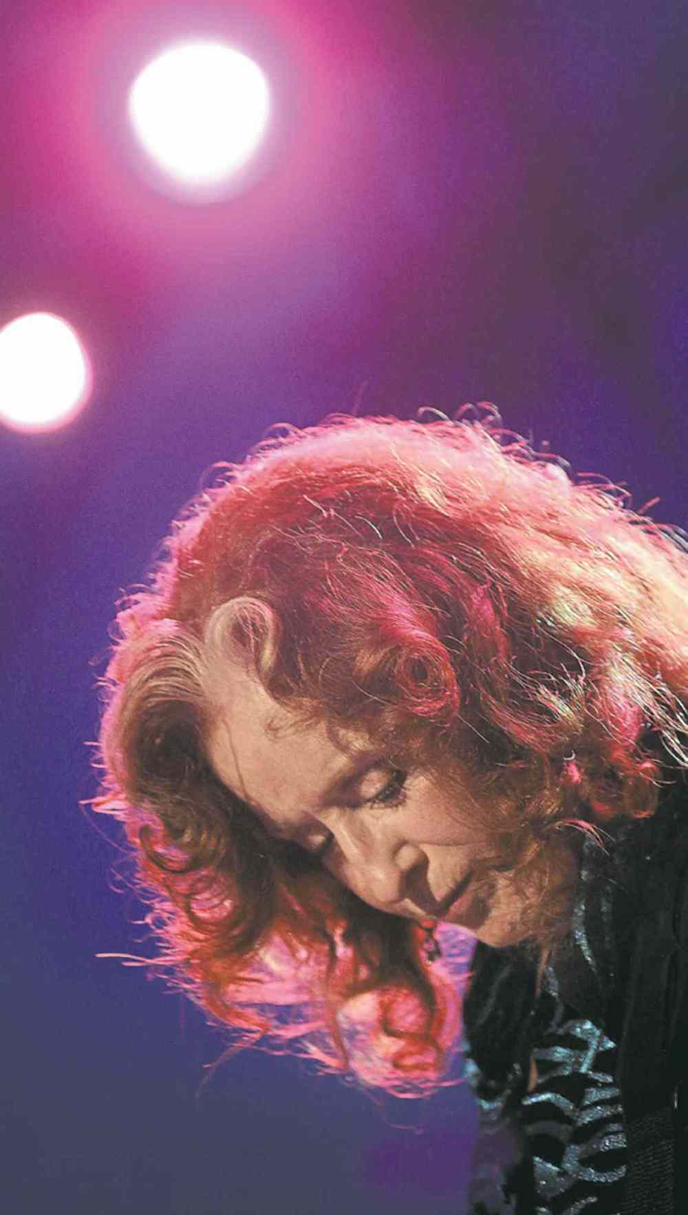 THE ASSOCIATED PRESS
Bonnie Raitt to headline at Winnipeg Folk Festival.