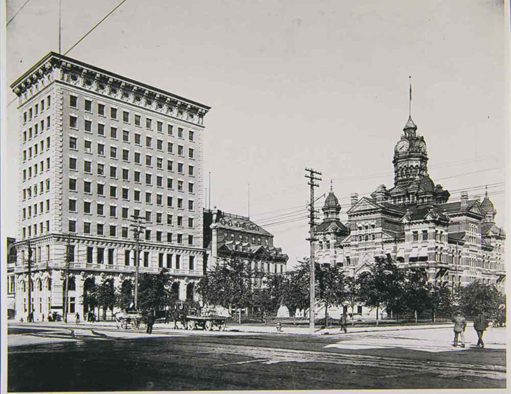 Archives of Manitoba
Jessie Kirk was a frequent presence at the old city hall.
