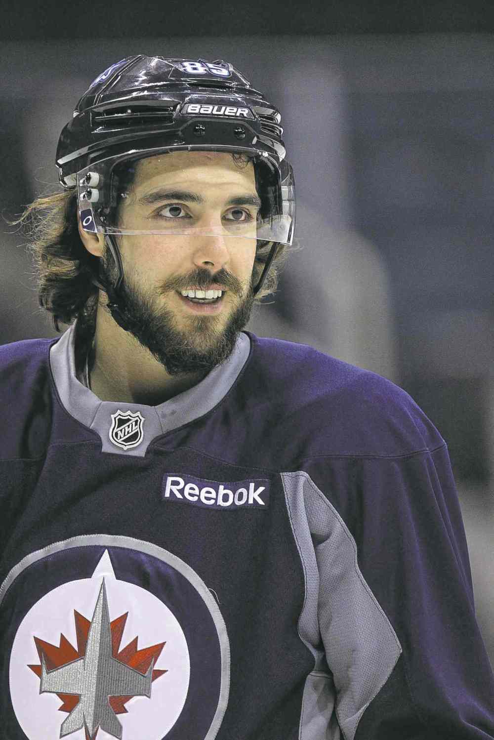 Mike Deal / Winnipeg Free Press
Mathieu Perreault has been the hottest producer on the Jets, with nine goals and 15 points in his last 17 games.