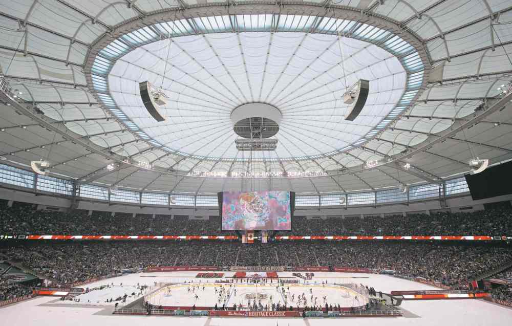 CP
Jonathan Hayward / the canadian press files
The Vancouver Canucks and Ottawa Senators took part in last year�s Heritage Classic when it was held at at BC Place on March 2.