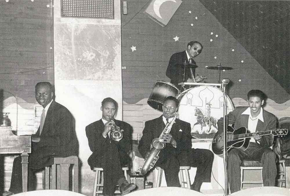 Photo Courtesy Manitoba Music Museum, Owen Clark Collection
Percy Haynes (from left), Tucker Williams, Cecil Lewsey, an unidentified drummer and Wilf Harper perform in Manitoba circa 1953.
