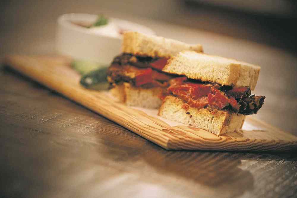 John Woods / Winnipeg Free Press
King + Bannatyne's River City Brisket Sandwich.