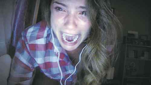 Scream queen Shelley Hennig.