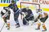 John Woods/Winnipeg Free Press
�;{