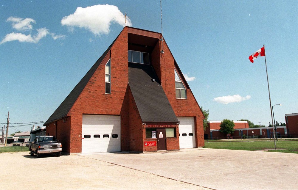 Millions can be saved if city shuts down five fire halls report