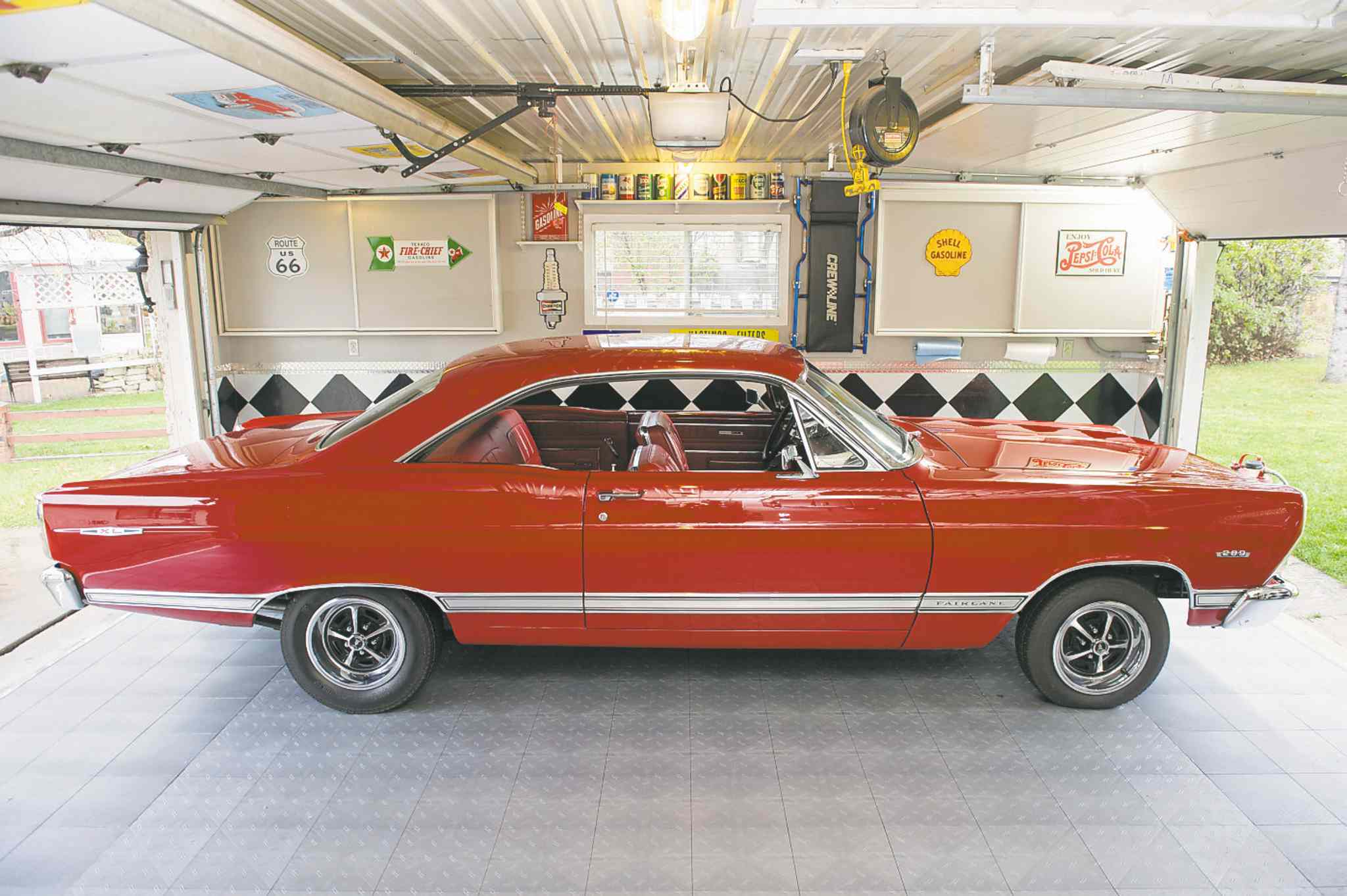 Life in the Fairlane – Winnipeg Free Press