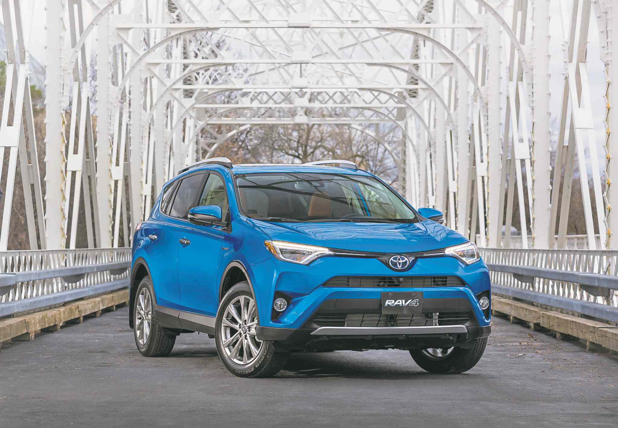 Toyota RAV4 hybrid loaded with innovation ??? Winnipeg Free Press