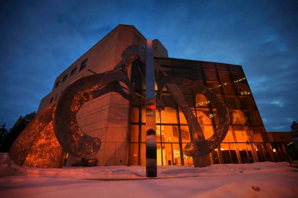 RUTH BONNEVILLE / WINNIPEG FREE PRESS FILES
Brett Johnston confessed to beating his girlfriend, telling police he lashed out after a drunken argument. But he is now seeking to be cleared of wrongdoing because the woman later took her own life and can't be put on the stand for cross-examination.