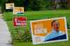 JOHN WOODS / WINNIPEG FREE PRESS
Elections signs in Winnipeg on Tuesday.