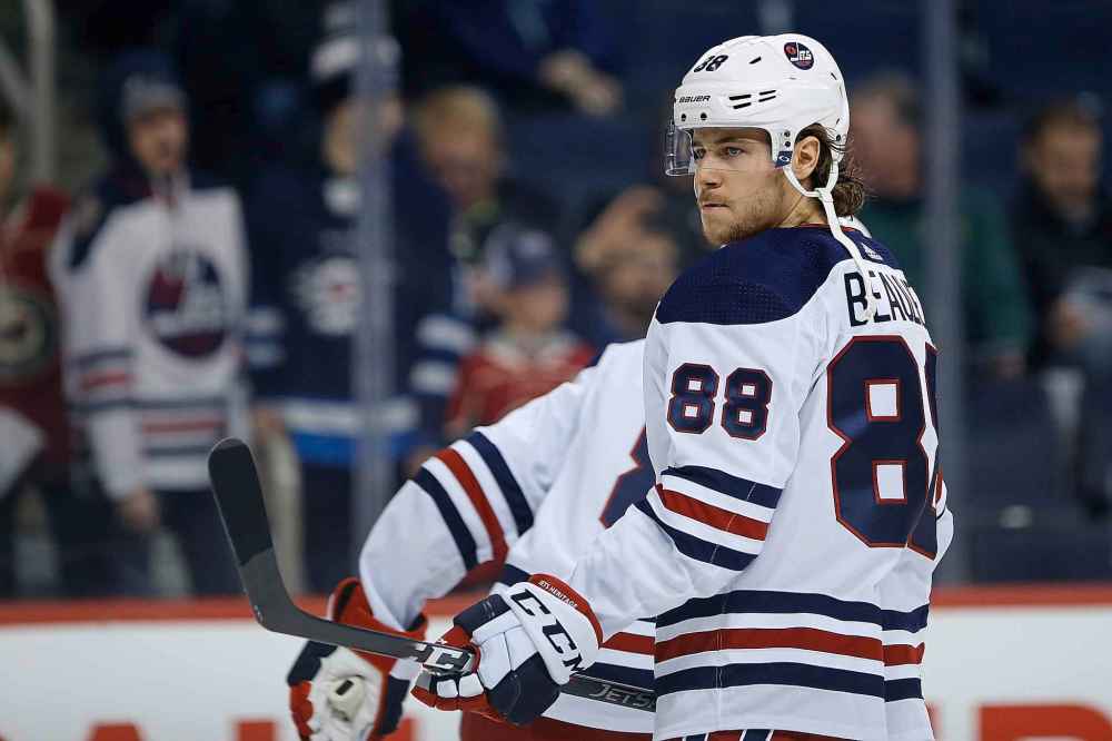 JOHN WOODS / WINNIPEG FREE PRESS FILES
Winnipeg Jets' Nathan Beaulieu recently returned from a 15-game absence due to an upper-body injury.