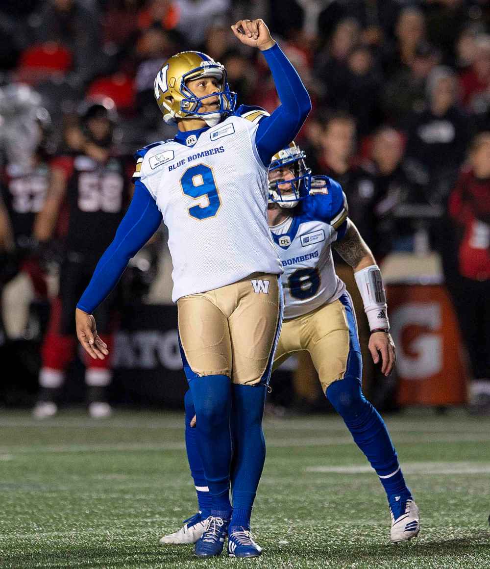 THE CANADIAN PRESS/Adrian Wyld
Winnipeg Blue Bombers kicker Justin Medlock watches his successful field goal attempt sail through the uprights Friday.