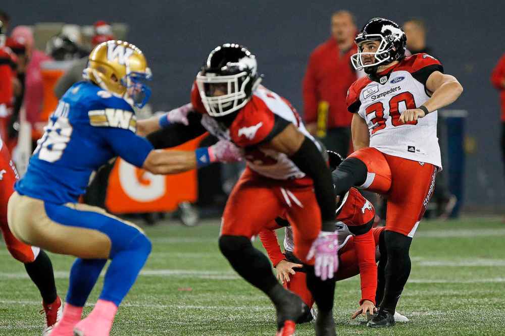 THE CANADIAN PRESS/John Woods
Calgary Stampeders' Rene Paredes kicks a field goal during the first half against the Winnipeg Blue Bombers, in Winnipeg, Friday.