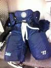 Twitter
Blake Wheeler Tweeted a photo of the new Jets pants with script logo and dark blue colour scheme.