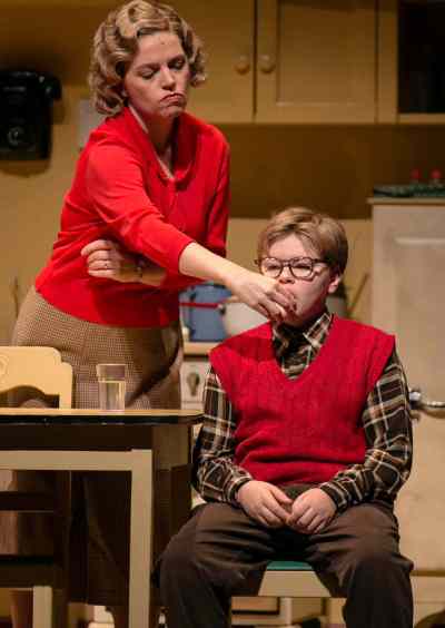 Melissa Tait / Winnipeg Free Press
Sharon Bajer, left, and Ben McIntyre-Ridd  in A Christmas Story, a stage adaptation of the beloved holiday movie.