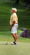 Phil Hossack / Winnipeg Free Press
Garth Collings grimaces after a missed putt on the 16th hole Tuesday.