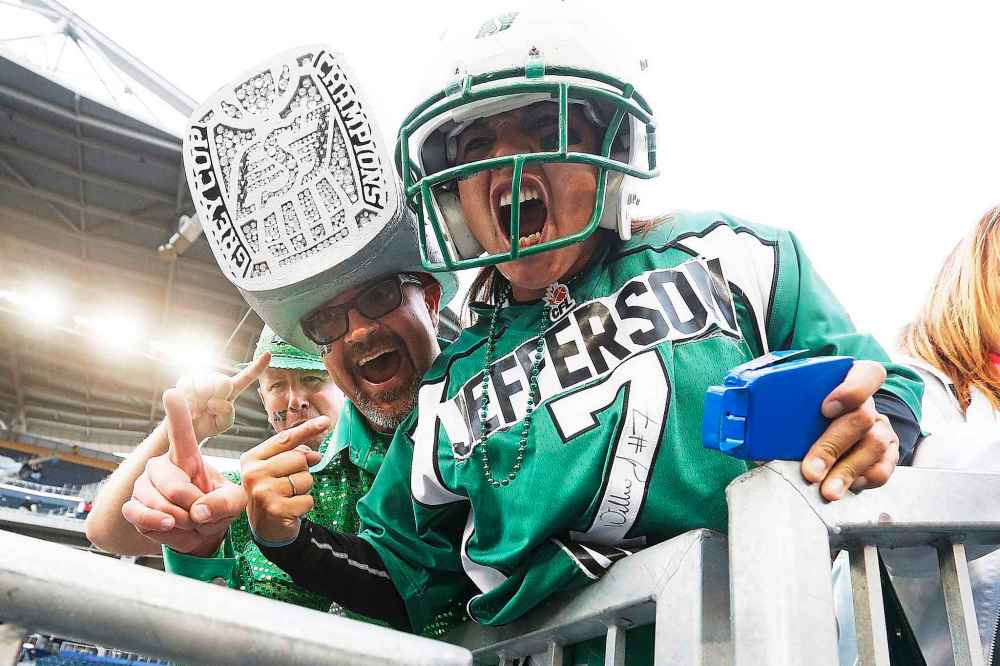 Saskatchewan Roughriders' fans had reason to celebrate at the Banjo Bowl Saturday. (John Woods / The Canadian Press)
