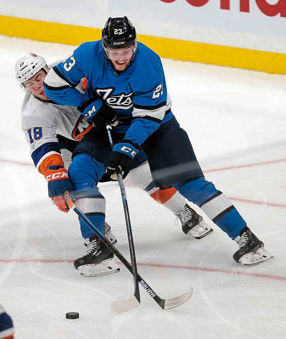 PHIL HOSSACK / WINNIPEG FREE PRESS FILES
The Jets claimed defenceman Carl Dahlstrom off the waiver wire.