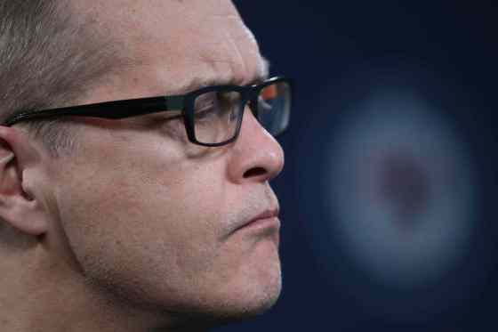 JOE BRYKSA / WINNIPEG FREE PRESSClearly we're fighting to get into the middle of the pack - all those teams do,' said head coach Paul Maurice today.