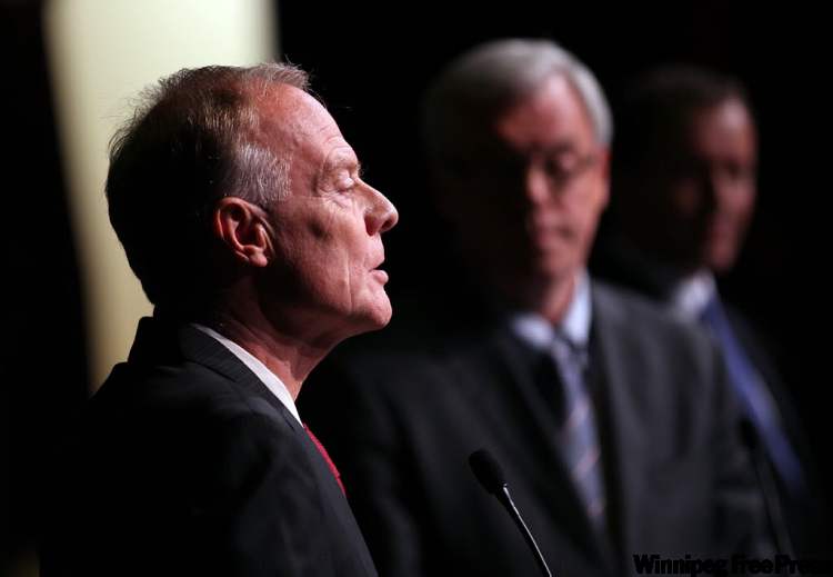 Phil Hossack / Winnipeg Free Press
Liberal Leader Jon Gerrard at Wednesday evening's televised leaders debate, where he hinted at promising limits on medical wait times.