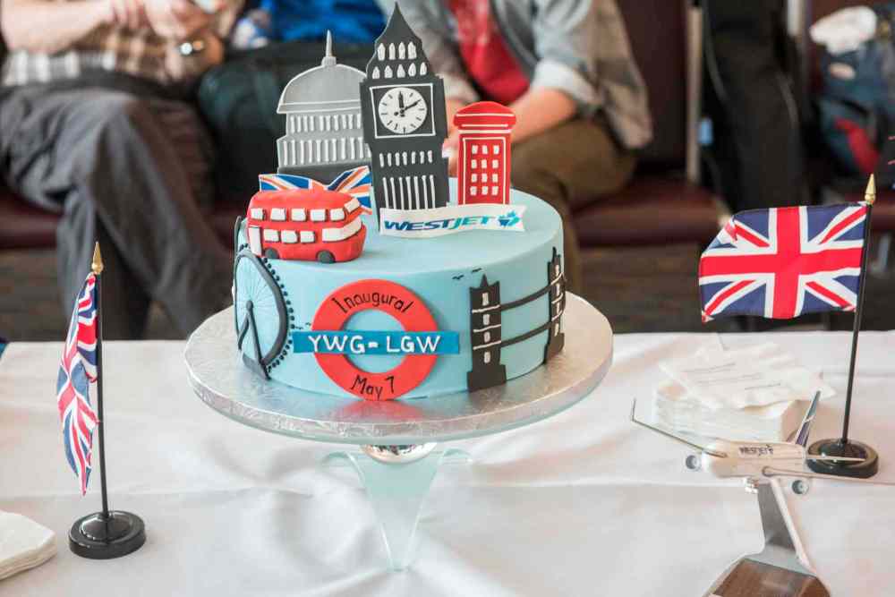 DAVID LIPNOWSKI / WINNIPEG FREE PRESS
WestJet's celebrated their inaugural flight from Winnipeg to London Saturday.