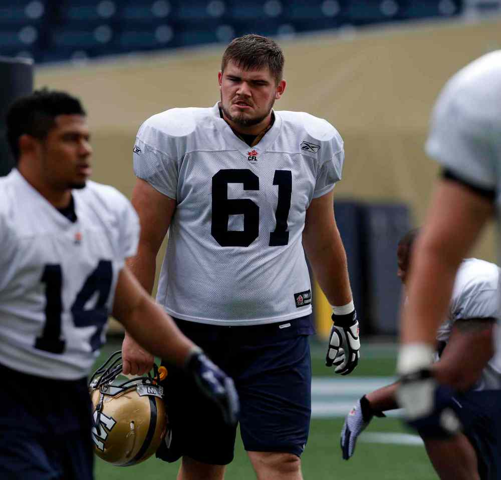 KEN GIGLIOTTI / FREE PRESS files
Matthias Goossen will get a long hard look at centre Saturday in the game against the Stampeders.