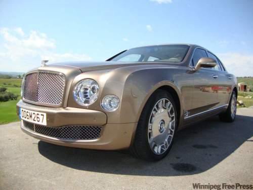 dave makichuk / postmedia news
2011 Bentley Mulsanne.