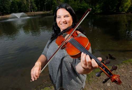 BORIS MINKEVICH / WINNIPEG FREE PRESS
Patti Kusturok