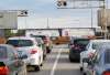 JOE BRYKSA / WINNIPEG FREE PRESS FILES
Waiting for a train to cross at Waverley and Taylor Avenue. A Forthcoming underpass project will help to ease traffic.