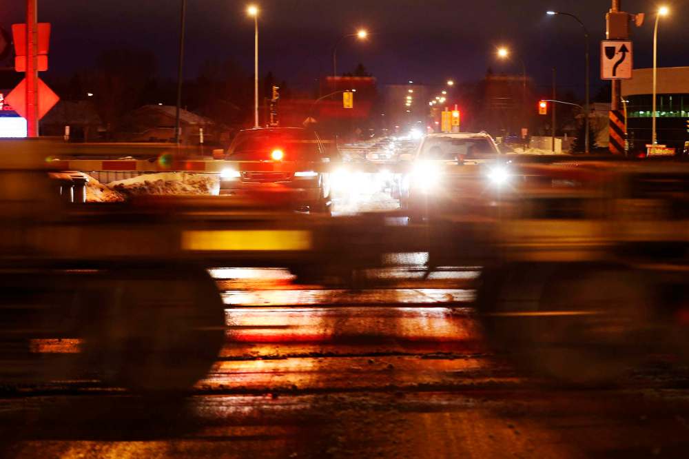 JOHN WOODS / WINNIPEG FREE PRESS FILES
Municipal and Indigenous Affairs Minister Eileen Clarke said the rail relocation review was completed.