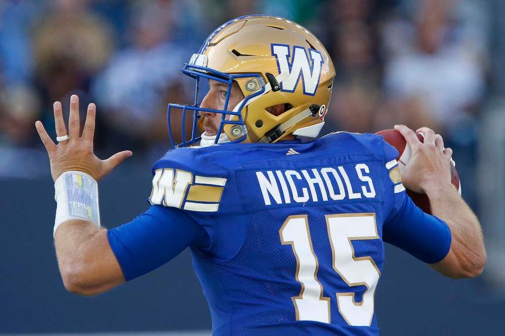 John Woods / The Canadian Press
Winnipeg Blue Bombers quarterback Matt Nichols leans into a throw Saturday afternoon at Investors Group Field. No matter what page of the playbook Nichols has been asked to open, he never starts a kitchen fire.
