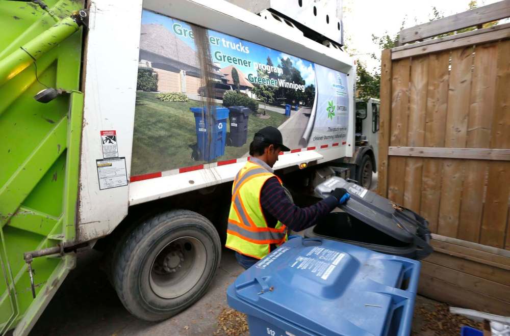 Councillors split on new garbage, recycling contracts Winnipeg Free Press