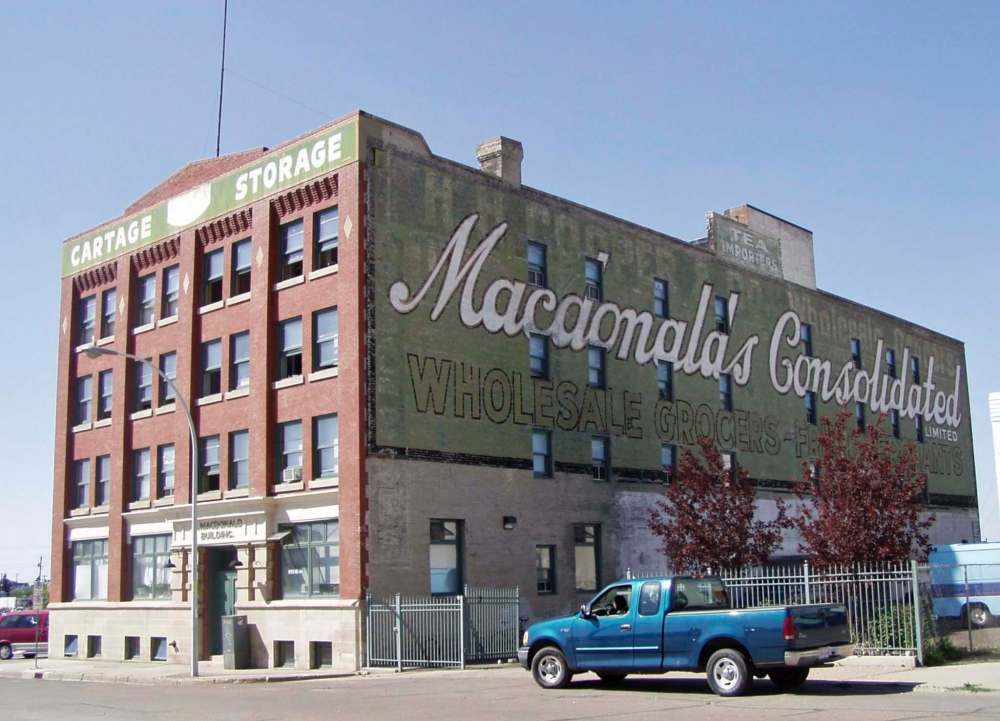 CITY OF EDMONTON, HERITAGE MANAGEMENT UNIT
The MacDonald Building in Edmonton in 2003. Macdonald’s grocery wholesale empire stretched from Thunder Bay to Victoria.