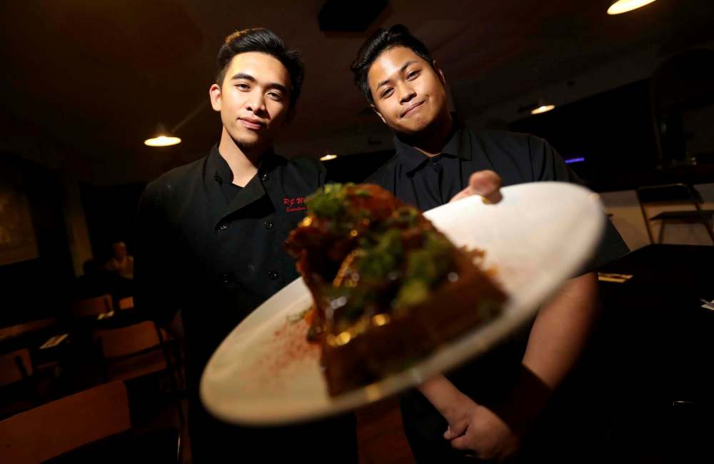 TREVOR HAGAN / WINNIPEG FREE PRESS
Creme de L'Essence owners R.J. Urbano (left) and Ryan San Diego.