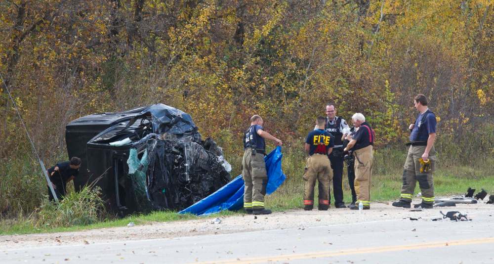 MIKE DEAL / WINNIPEG FREE PRESS
A pick-up truck sits crumpled at the side of the Garven Road close to where it hit a gravel truck.
