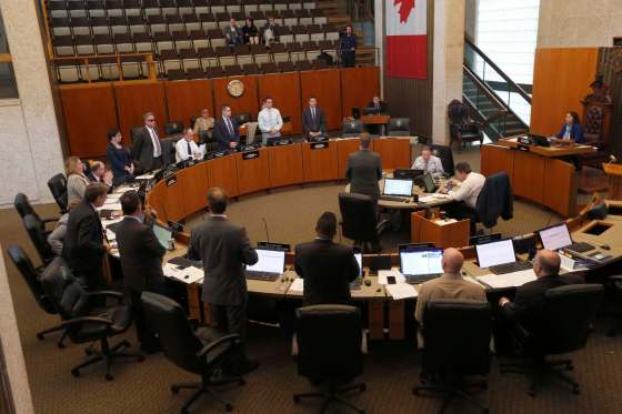 WAYNE GLOWACKI / WINNIPEG FREE PRESS FILESThe provision for closed-door council meetings is included in an administrative report.