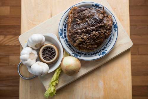 DAVID LIPNOWSKI / WINNIPEG FREE PRESS
Spicy beef roast.