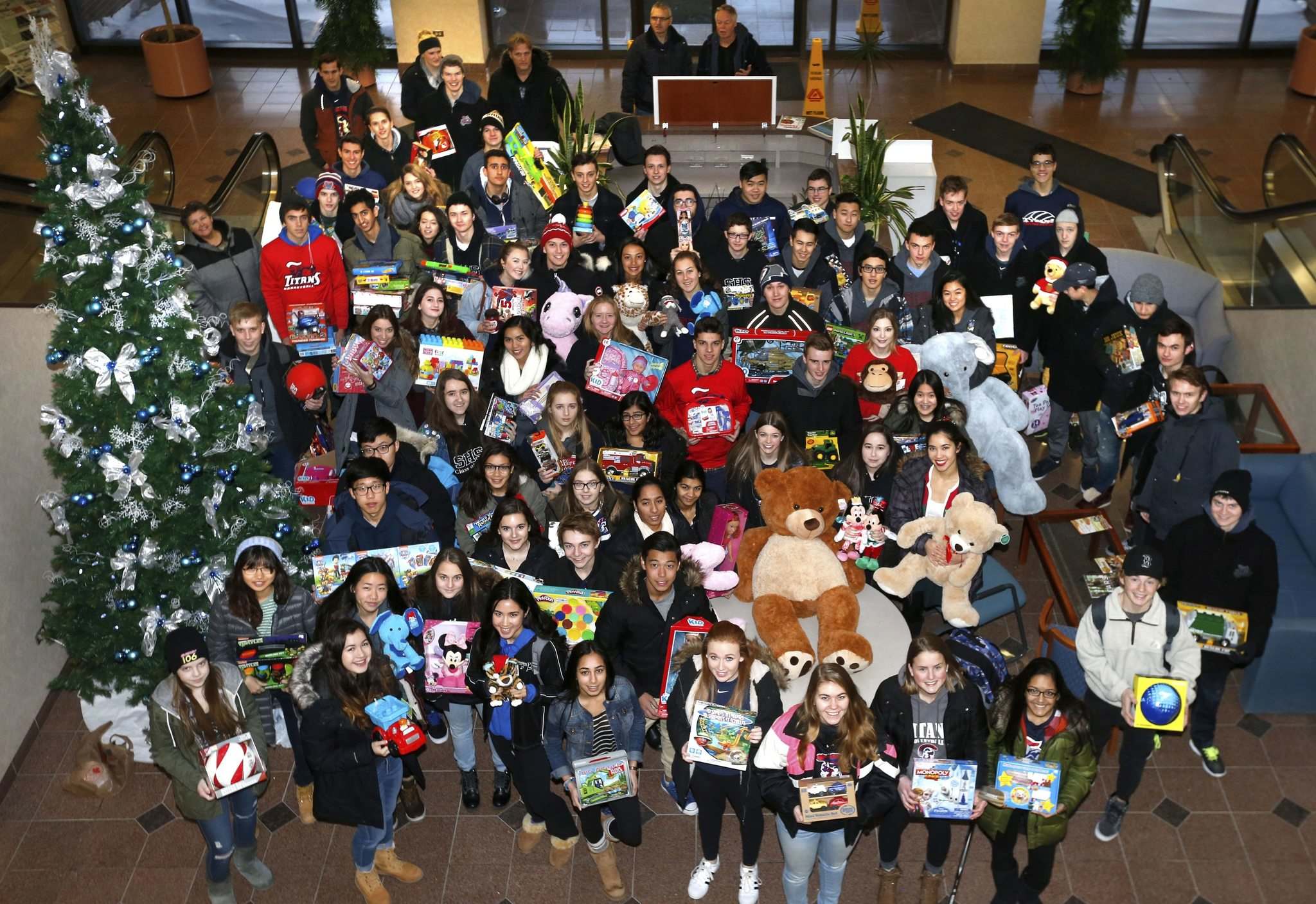 Shaftesbury students donate 250 toys to Miracle on Mountain Winnipeg