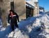 WAYNE GLOWACKI / WINNIPEG FREE PRESS
Dr. Peter Arnott in front of the McGregor Medical Centre at the intersection of McGregor Street and Machray Avenue Tuesday morning. When he arrived, he found the sidewalk unsafe for patients to use.