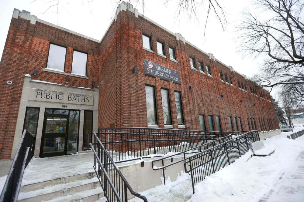 Community thrilled to be back in the water at Sherbrook pool – Winnipeg ...