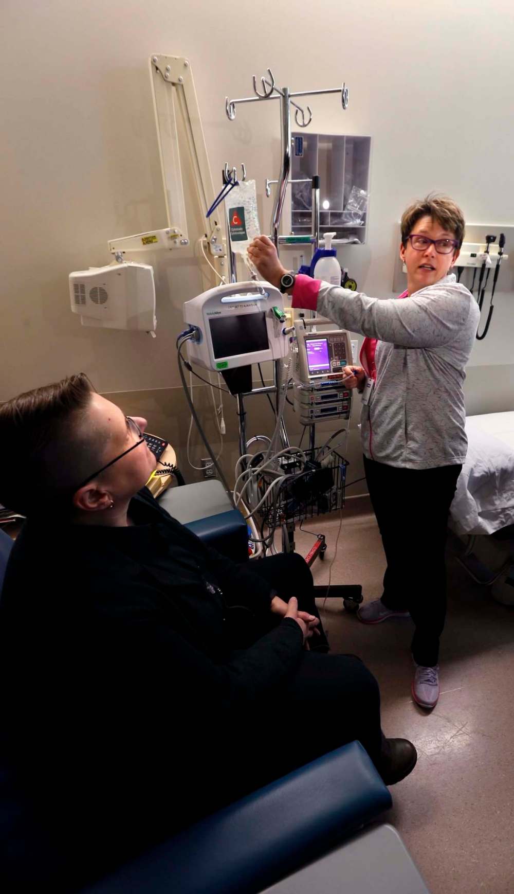 WAYNE GLOWACKI / WINNIPEG FREE PRESS
Babey sits in the