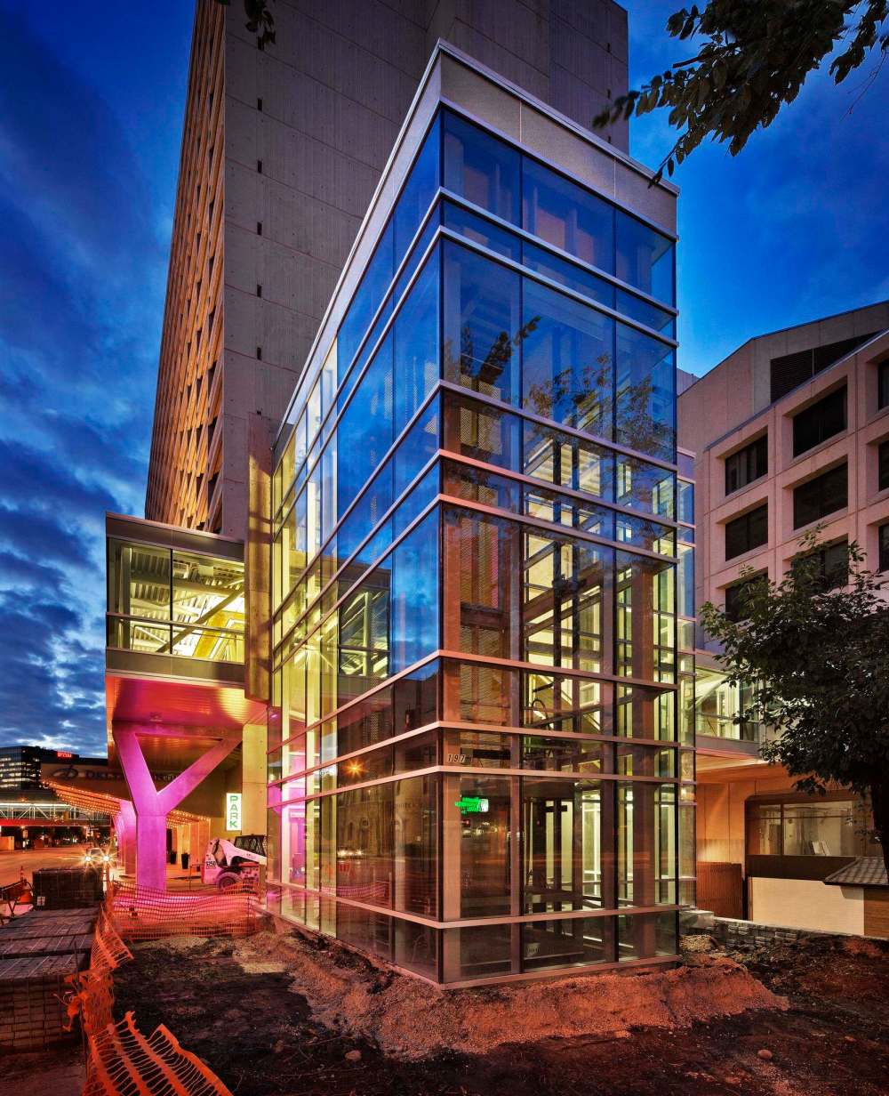 GERRY KOPELOW PHOTO
The glass elevator and stair connection to the sidewalk near the Delta Hotel.