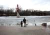 RUTH BONNEVILLE / FREE PRESS FILES
The focus is on the Assiniboine River as ice begins to move, which will increase the chances of jams.