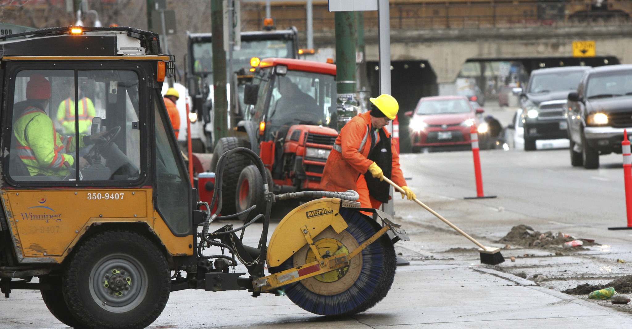 City street cleanup begins today – Winnipeg Free Press