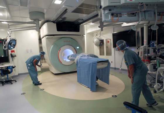 JOE BRYKSA / WINNIPEG FREE PRESS FILESAuditor General Norm Ricard: 'We believe that [the MRI] is a public asset that all members of the public should be given equitable access to'