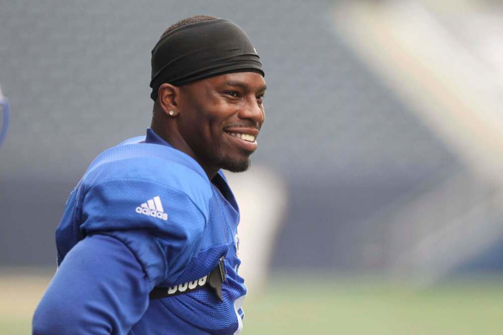 RUTH BONNEVILLE / WINNIPEG FREE PRESS FILES
Winnipeg Blue Bombers defensive back Chris Randle loves to pack his bags and hit the road. His most memorable destination was Africa, where he and his wife went on a safari.