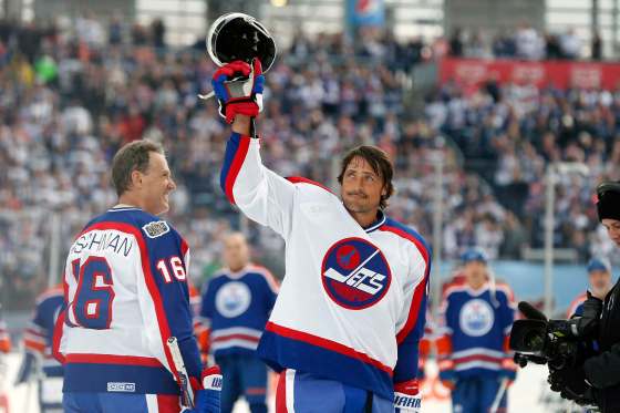 (John Woods/The Canadian Press File)Former Winnipeg Jets player Teemu Selanne waves to the crowd at the Heritage Classic Alumni hockey game in Winnipeg in October 2016.