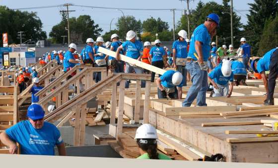 About 500 volunteers started building 20 homes on Lyle St. Monday morning as part of the Habitat for Humanity’s 34th Jimmy & Rosalyn Carter Work Project that runs July 9-14 in cities across Canada. (Wayne Glowacki / Winnipeg Free Press)