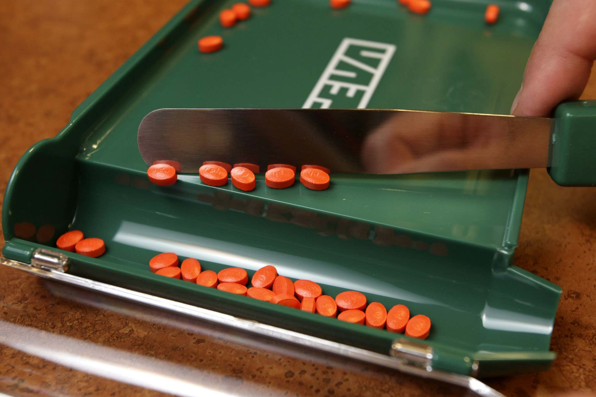 Province capping pharmacy dispensing fees Winnipeg Free Press