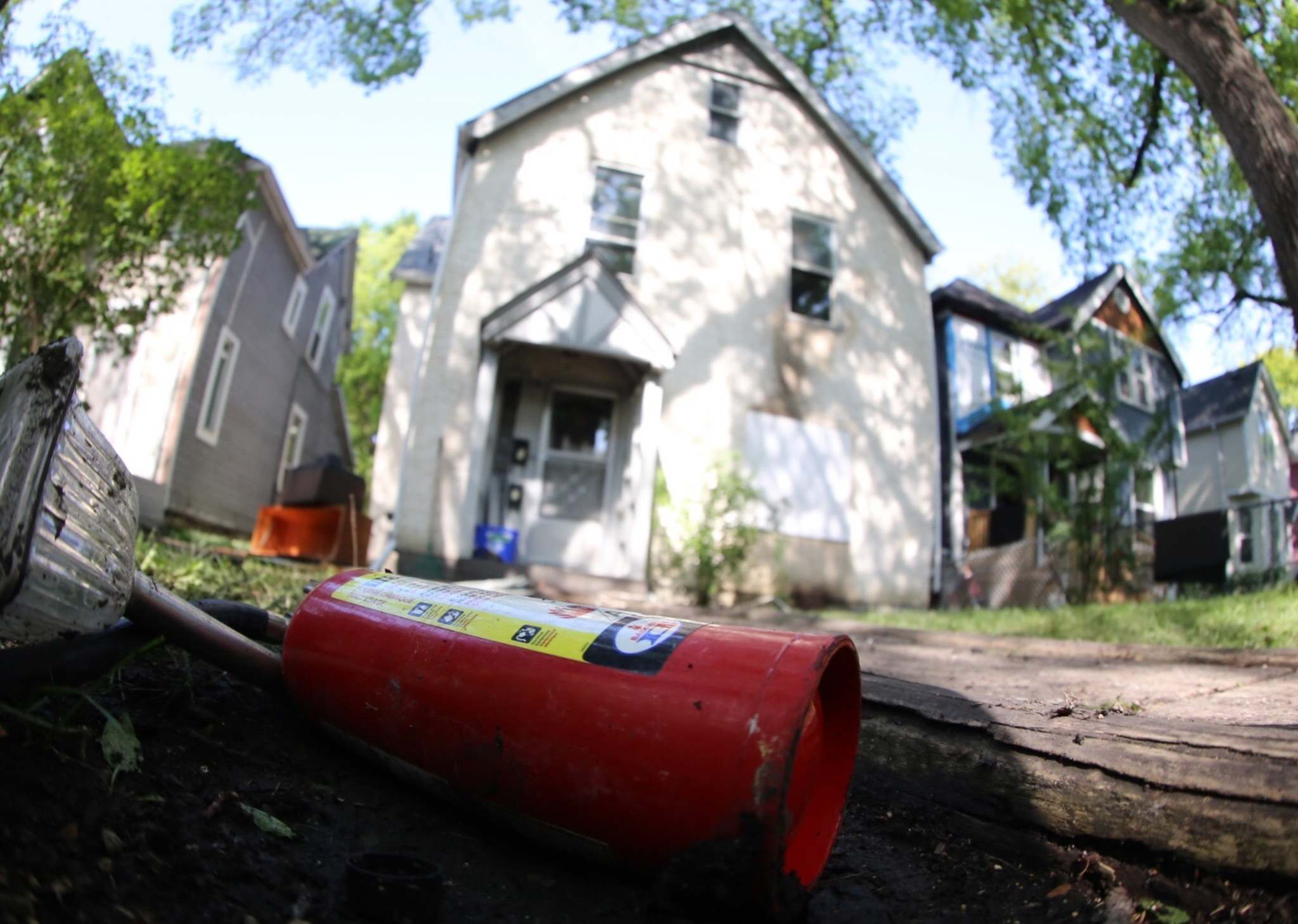 Two Young Street homes catch fire Saturday Winnipeg Free Press