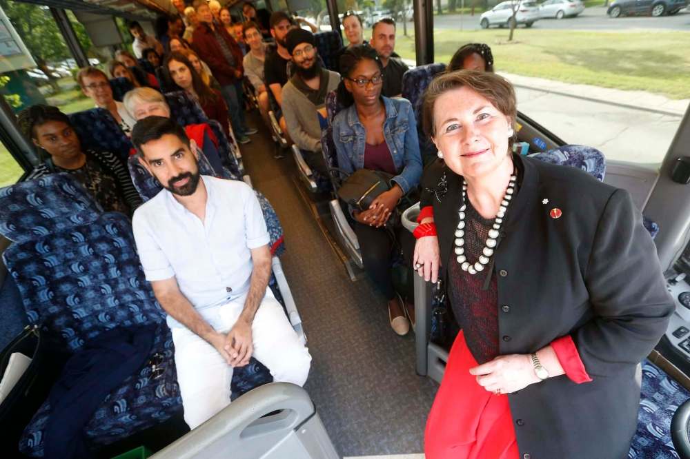 JOHN WOODS / WINNIPEG FREE PRESS
Senator and Global College instructor Marilou McPhedran with her Emerging Issues in Human Rights students on a bus Tuesday.